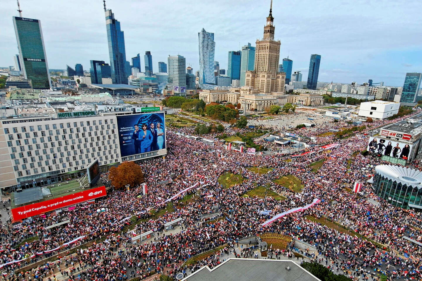 découvrez les meilleures méthodes pour communiquer efficacement avec la pologne. explorez les cultures, la langue et les astuces pour établir des connexions authentiques et enrichissantes avec les polonais.