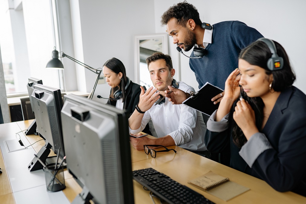 découvrez notre guide complet sur les standards téléphoniques, leurs fonctionnalités, avantages et conseils pour choisir le système adapté à vos besoins professionnels.