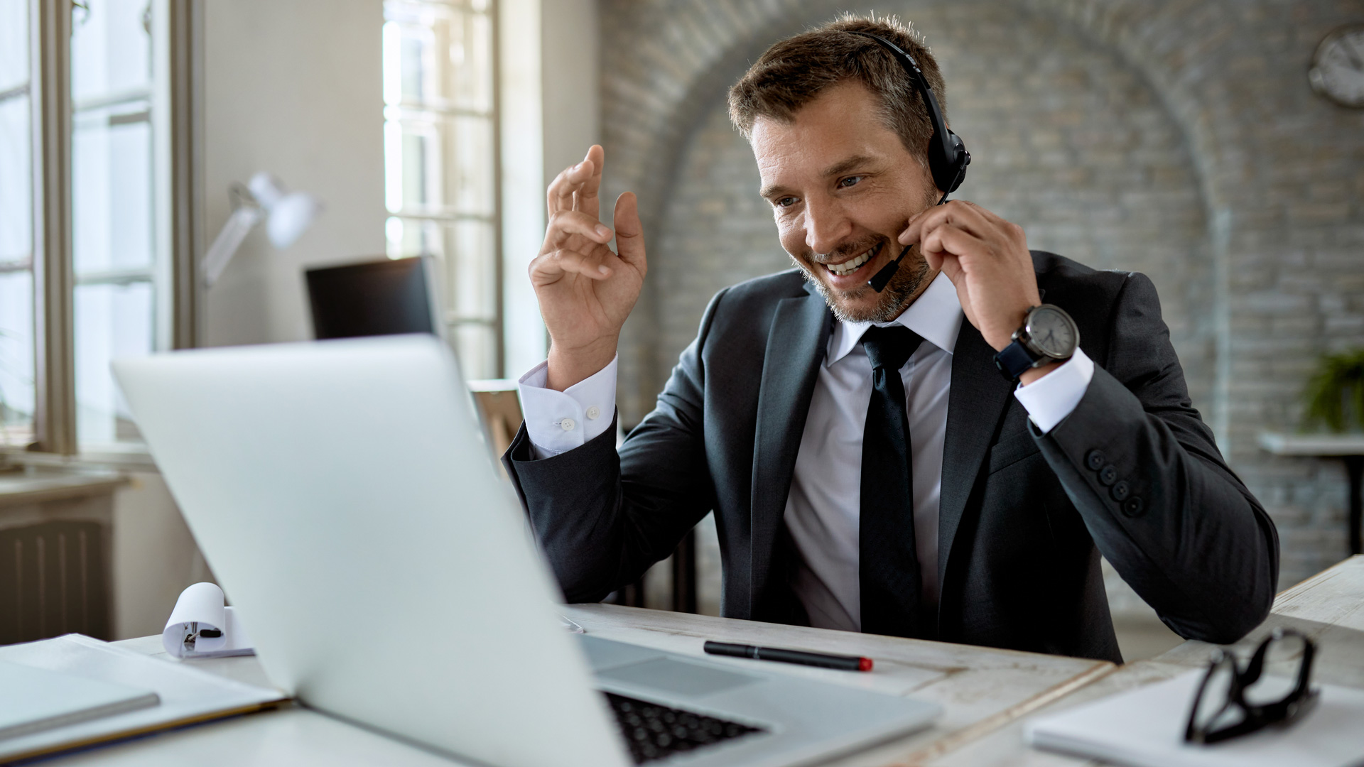 attente-telephonique-agreable Musique d'attente téléphonique : comment transformer une attente en moment agréable